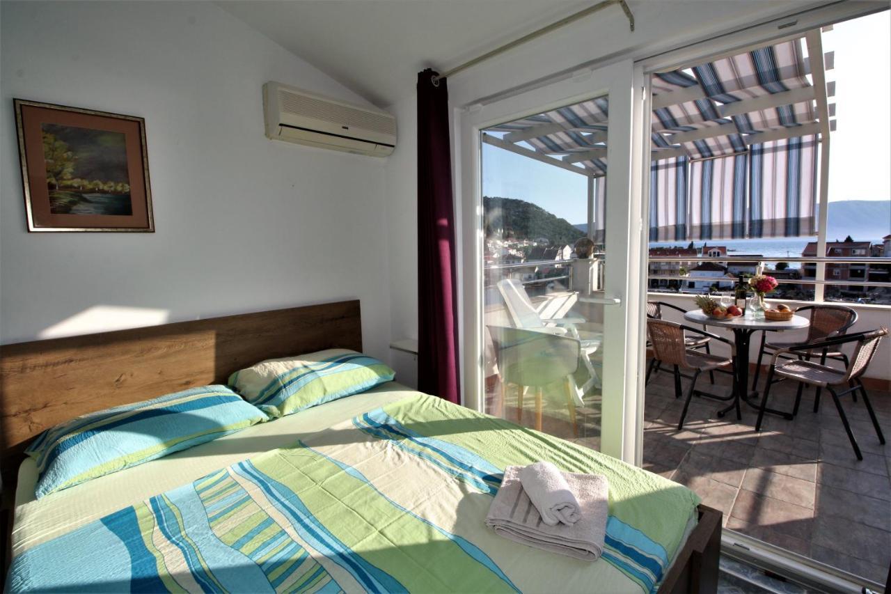 Villa Delta Apartments 布拉采 外观 照片